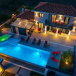 בית נופש Casa Grigia *