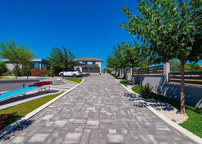 Casa Grigia 펜션 *