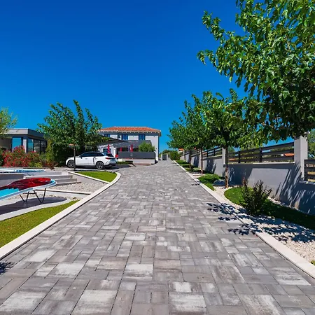 Casa Grigia Casa de Férias *