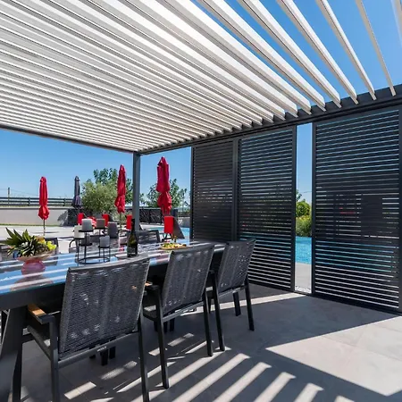 Casa Grigia Casa de Férias *